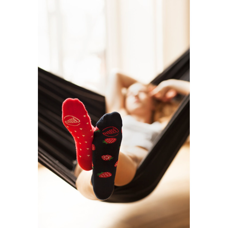 Kolorowe stopki - Strawberries Low