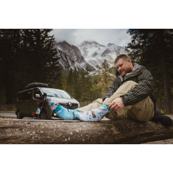 Kolorowe skarpetki - Stok narciarski