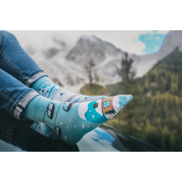 Kolorowe skarpetki - Stok narciarski