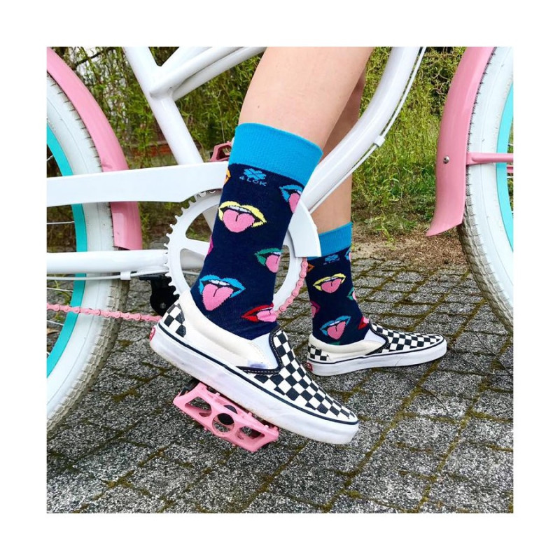 Kolorowe skarpetki - Języki