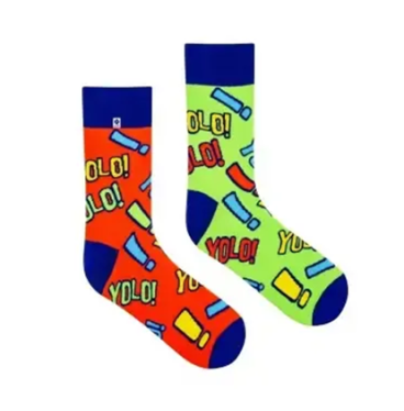 Kolorowe skarpetki - YOLO