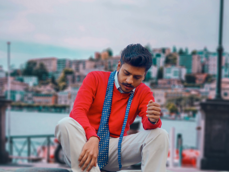 Jak dobrać skarpetki do garnituru? Poznaj 4 proste zasady